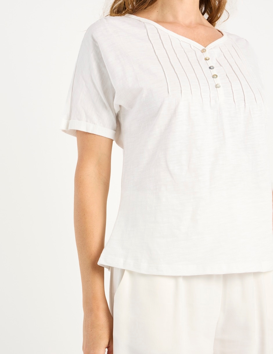 Playera manga corta cuello V para mujer 5
