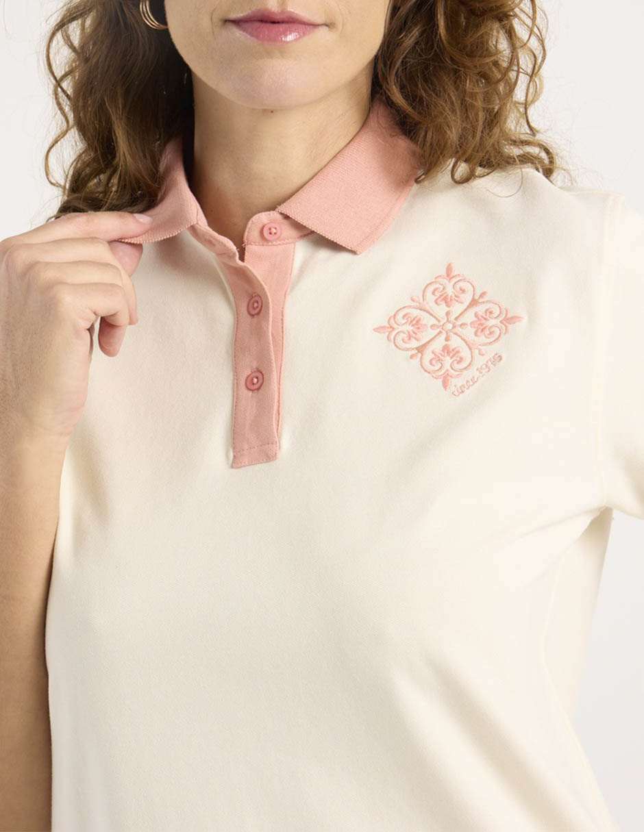Playera tipo polo para mujer 4